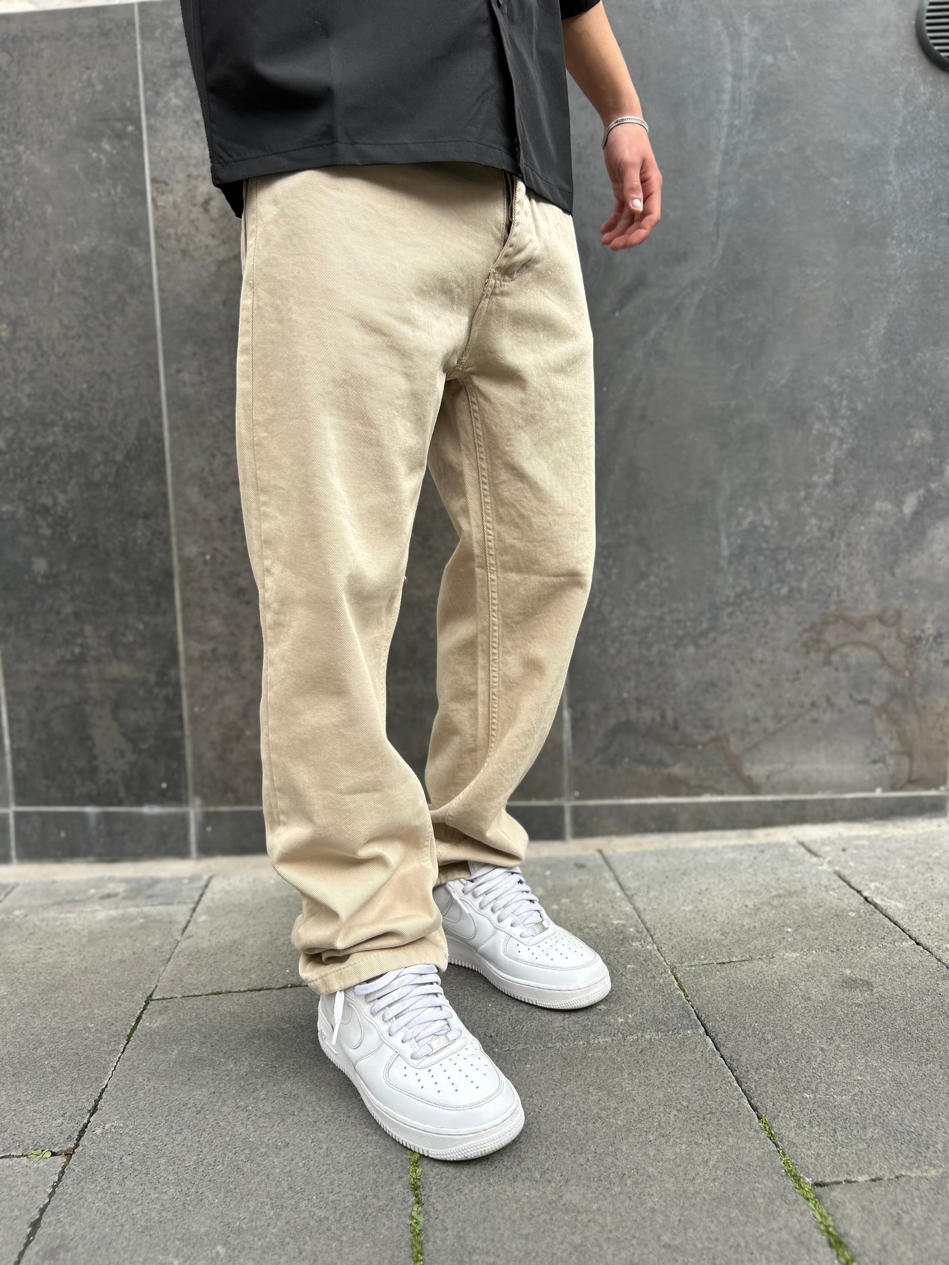 BAGGY BEIGE JUST