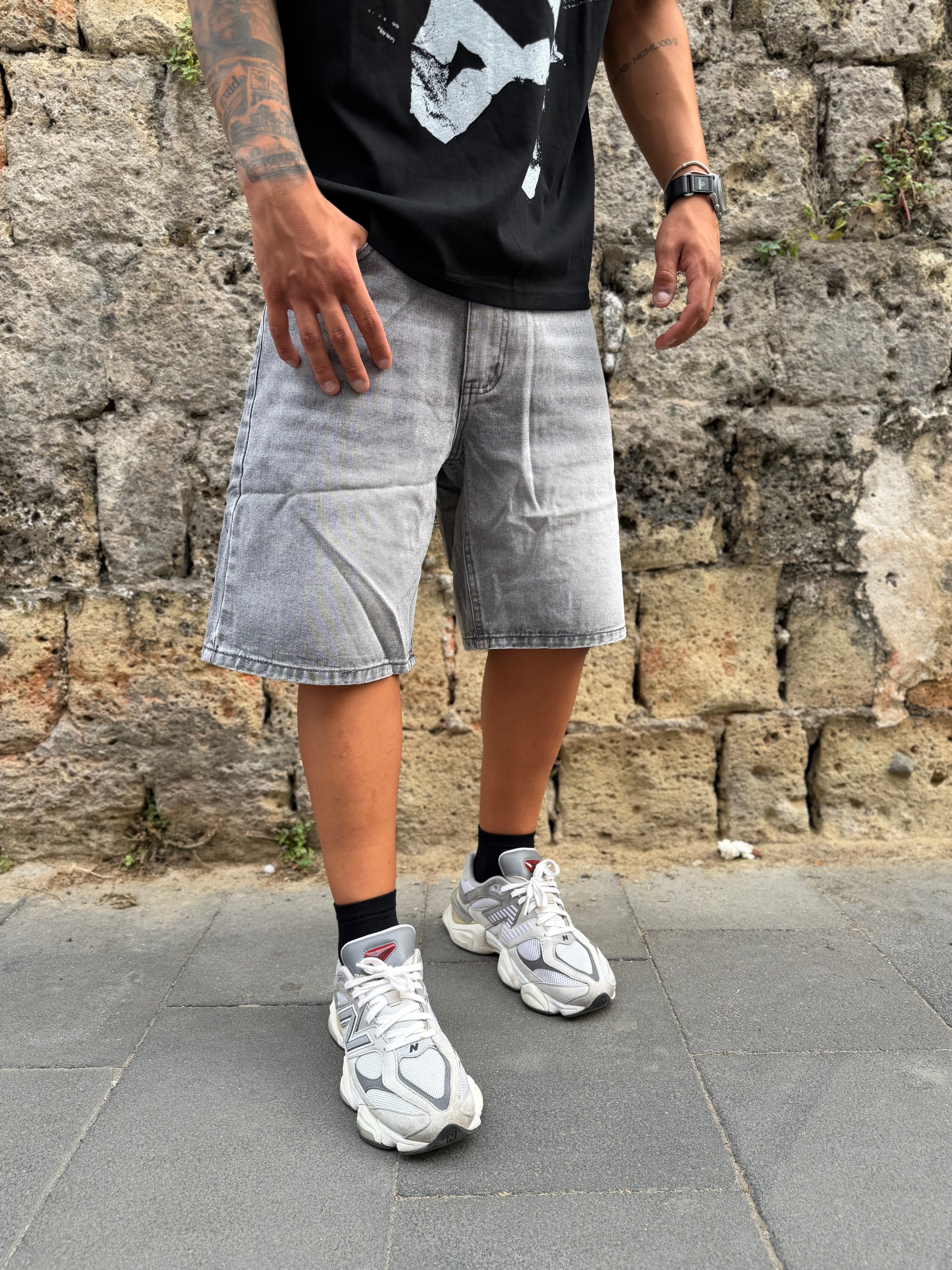 BERMUDA GREY