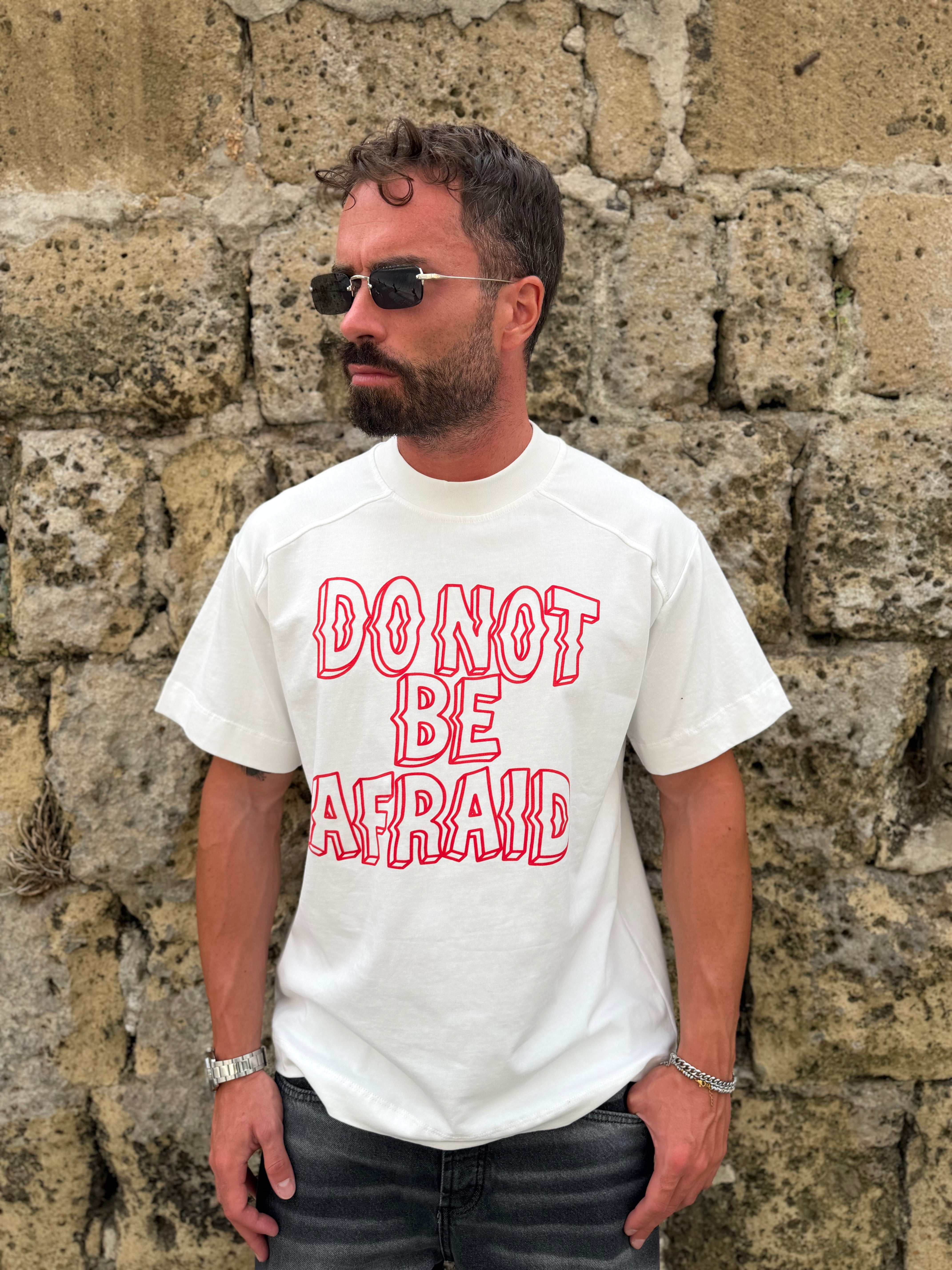 T-SHIRT AFRAID "A.W"