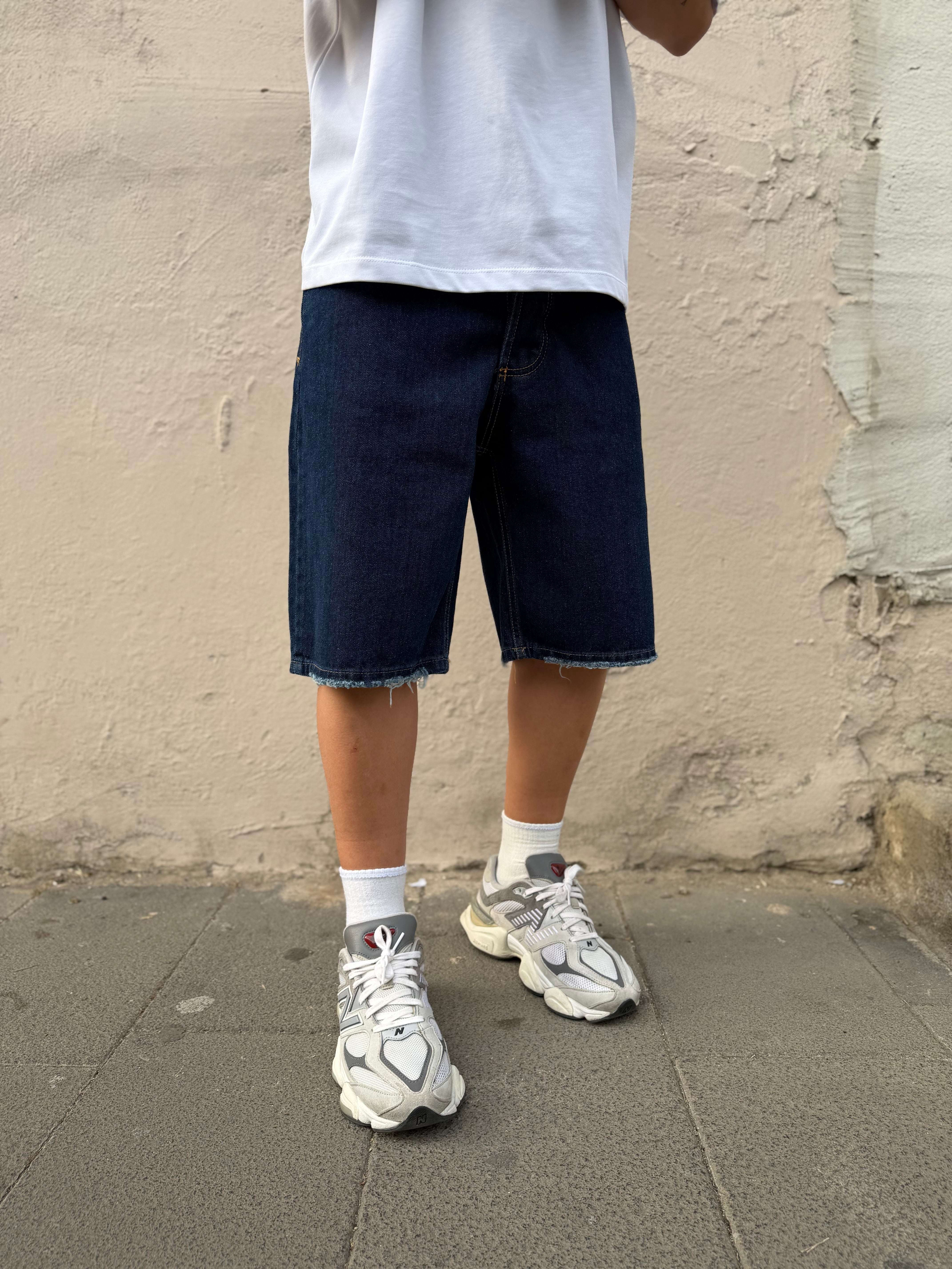 BERMUDA DENIM