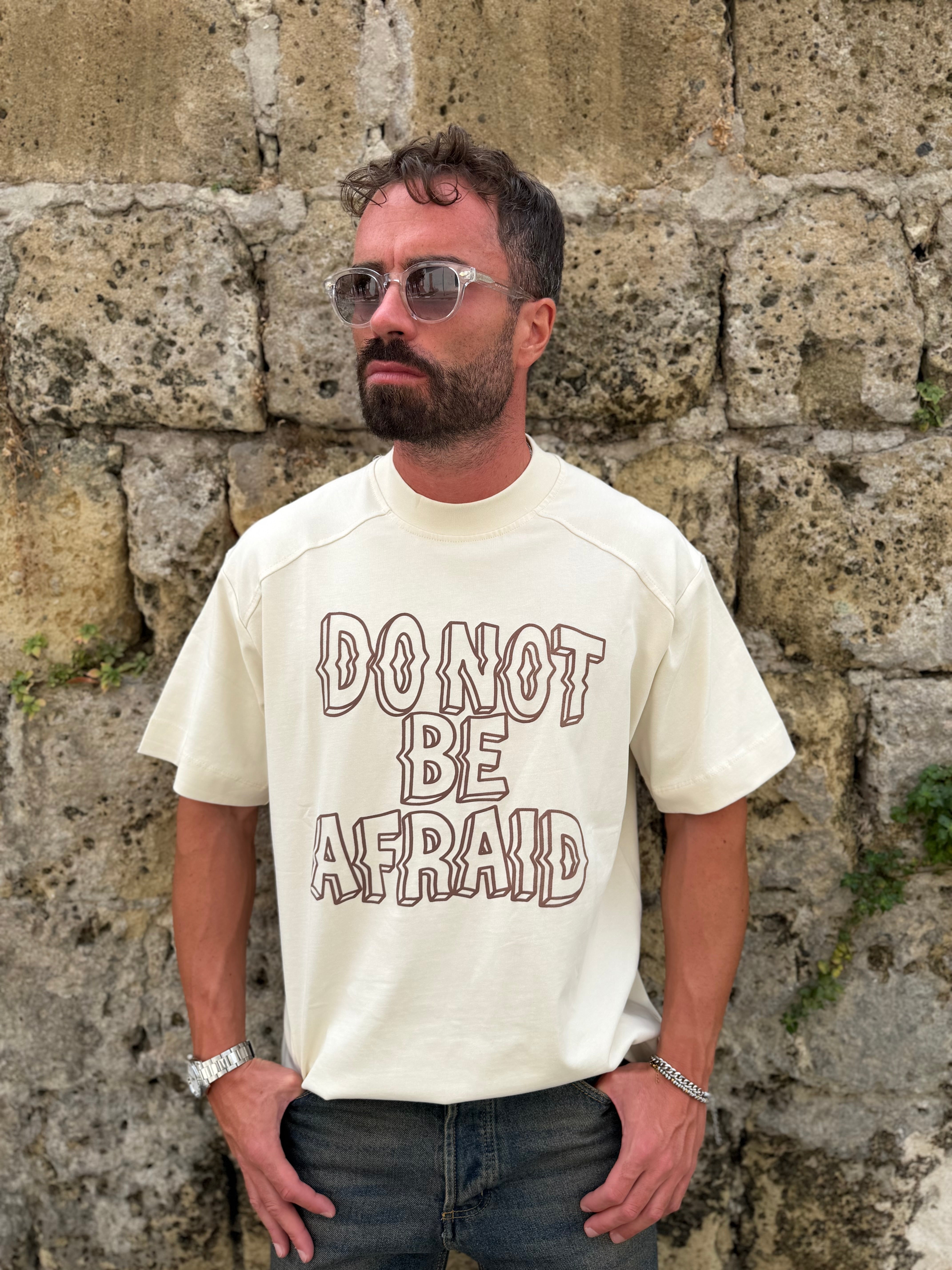 T-SHIRT AFRAID "A.W"